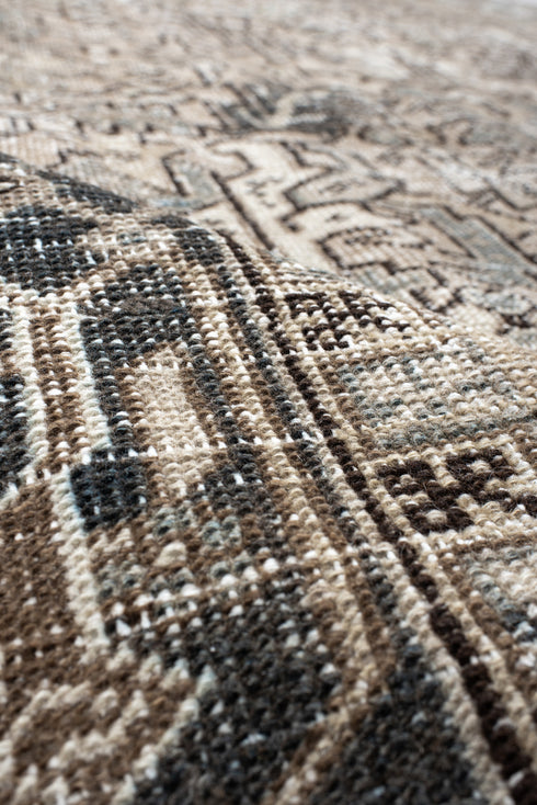 Antique Heriz Area Rug (7' x 9')